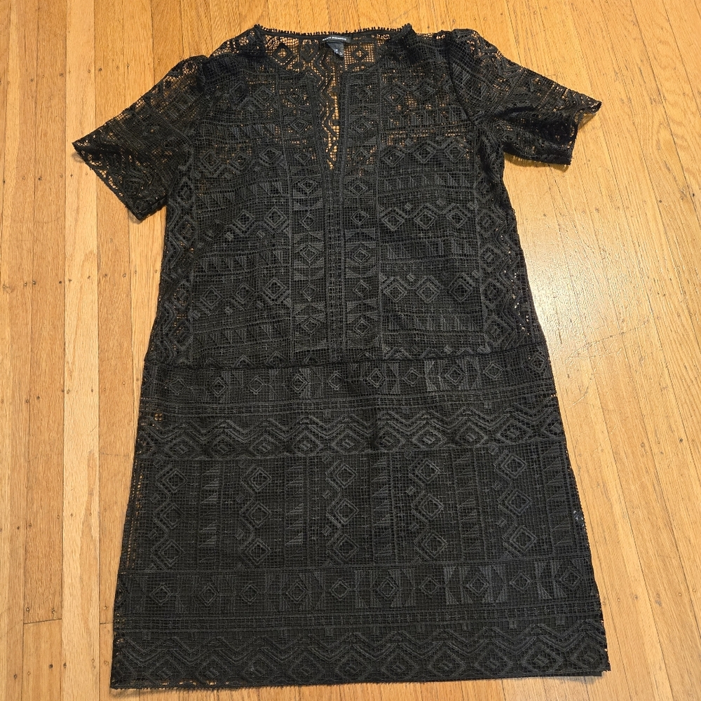 🆕️🏵Club Monaco Shift Dress